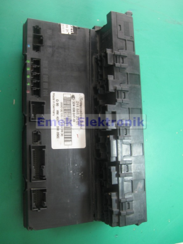 A2115452001 A 211 545 20 01 SAM BEYN�