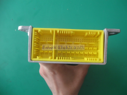 A2218702993 A 221 870 29 93 AIRBAG KONTROL MODL
